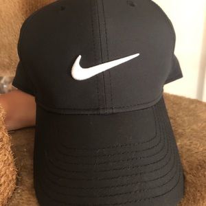 BRAND NEW Nike Dri-fit hat